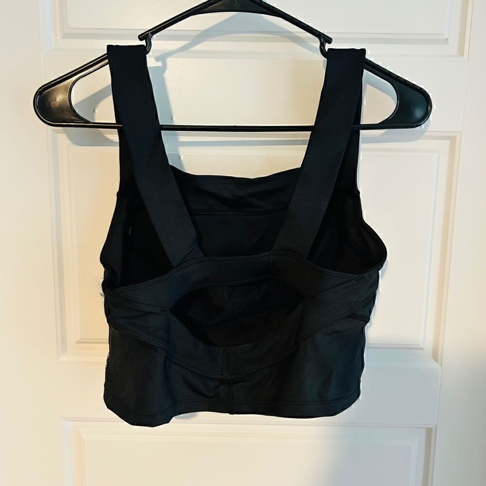 Free People Studio Crop - BLACK - Picture 6 of 6